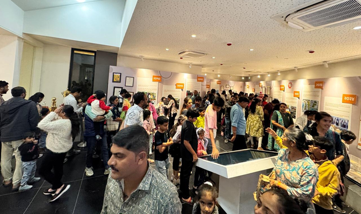 Aajkaal Daily (Desh Pardesh Ni Aajkaal)