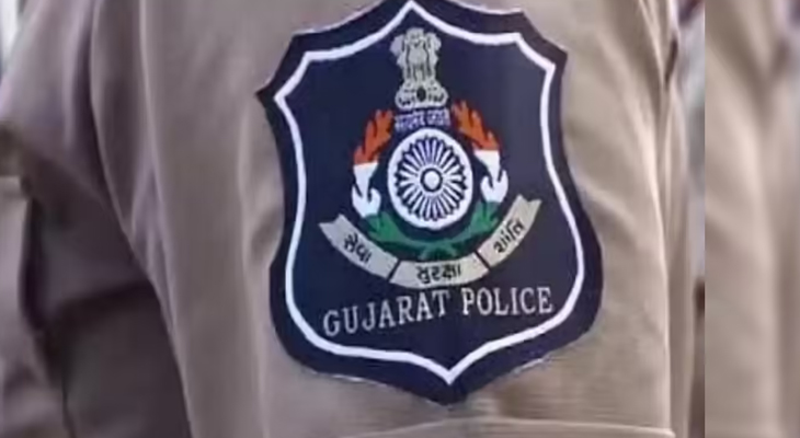 Aajkaal Daily (Desh Pardesh Ni Aajkaal)