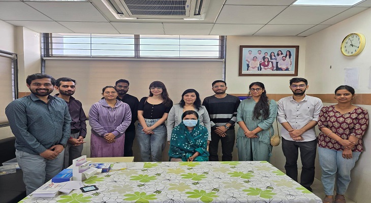 Aajkaal Daily (Desh Pardesh Ni Aajkaal)