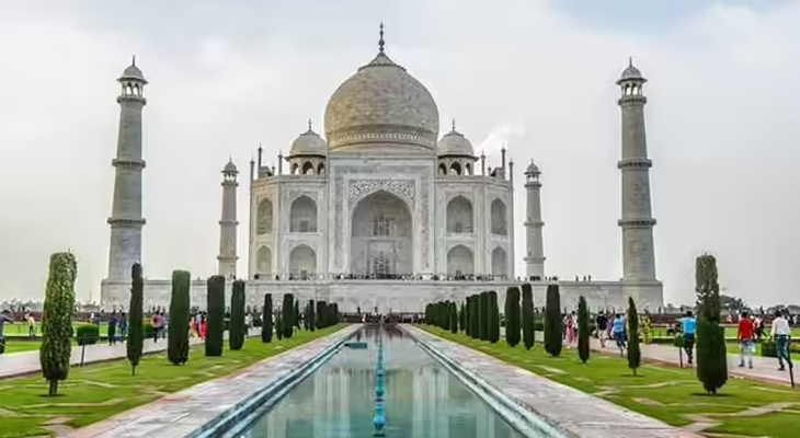 Aajkaal Daily (Desh Pardesh Ni Aajkaal)