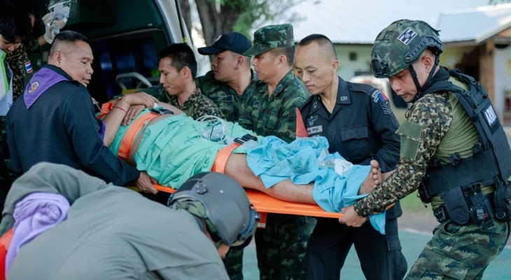 Aajkaal Daily (Desh Pardesh Ni Aajkaal)