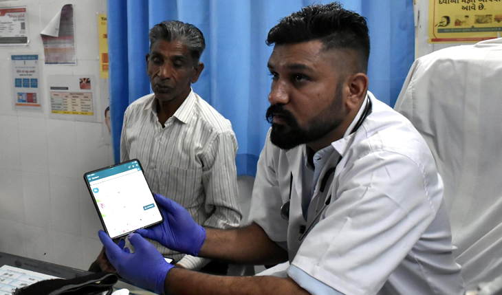 Aajkaal Daily (Desh Pardesh Ni Aajkaal)