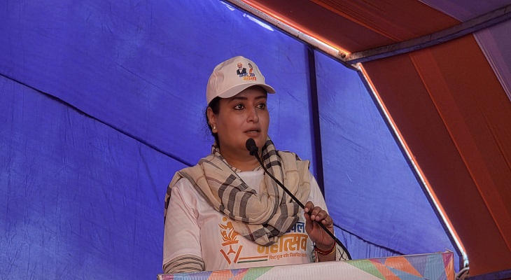 Aajkaal Daily (Desh Pardesh Ni Aajkaal)