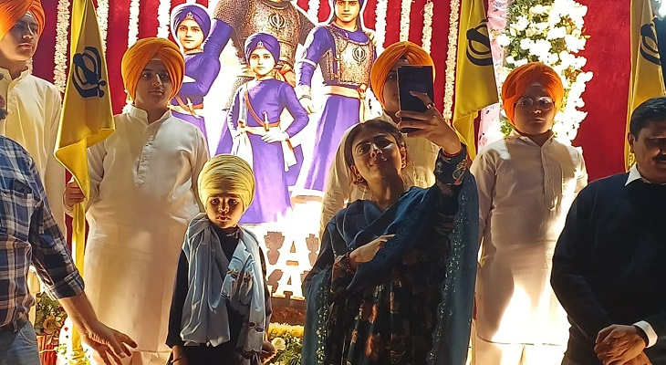 Aajkaal Daily (Desh Pardesh Ni Aajkaal)