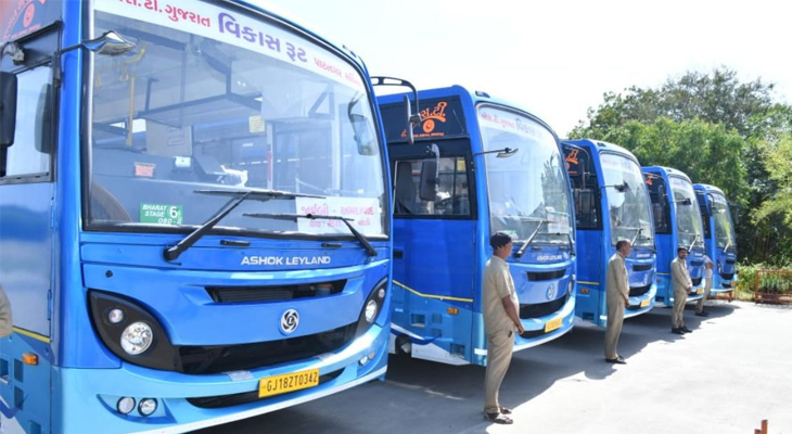 Aajkaal Daily (Desh Pardesh Ni Aajkaal)