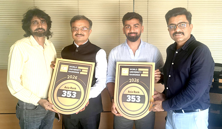 Aajkaal Daily (Desh Pardesh Ni Aajkaal)