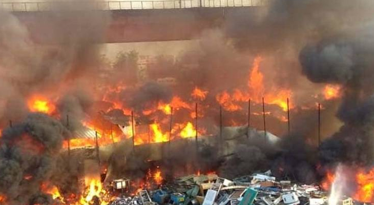 Aajkaal Daily (Desh Pardesh Ni Aajkaal)