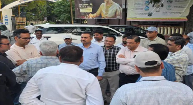 Aajkaal Daily (Desh Pardesh Ni Aajkaal)