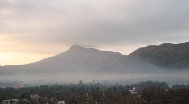 Aajkaal Daily (Desh Pardesh Ni Aajkaal)