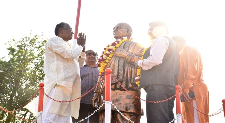 Aajkaal Daily (Desh Pardesh Ni Aajkaal)