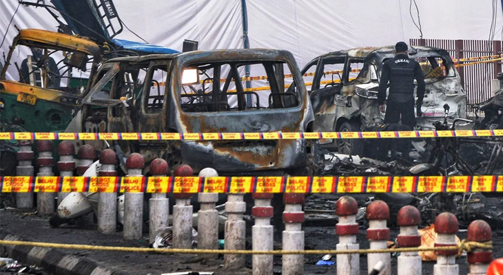 Aajkaal Daily (Desh Pardesh Ni Aajkaal)