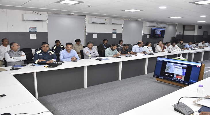 Aajkaal Daily (Desh Pardesh Ni Aajkaal)