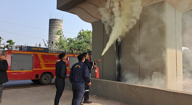 Aajkaal Daily (Desh Pardesh Ni Aajkaal)