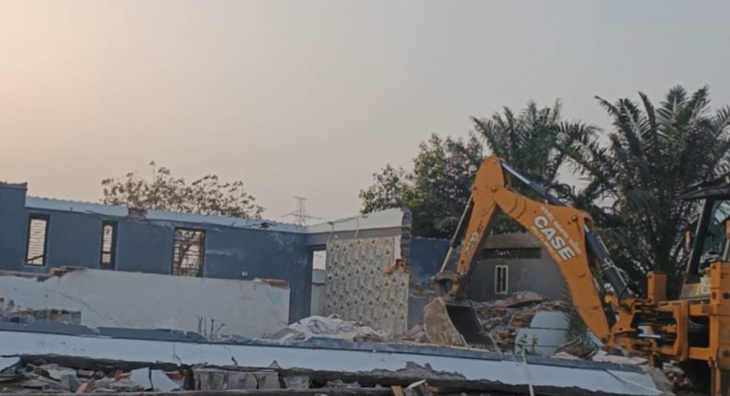 Aajkaal Daily (Desh Pardesh Ni Aajkaal)