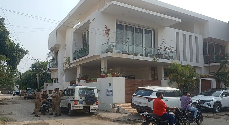 Aajkaal Daily (Desh Pardesh Ni Aajkaal)