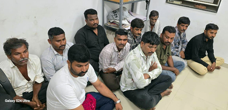 Aajkaal Daily (Desh Pardesh Ni Aajkaal)