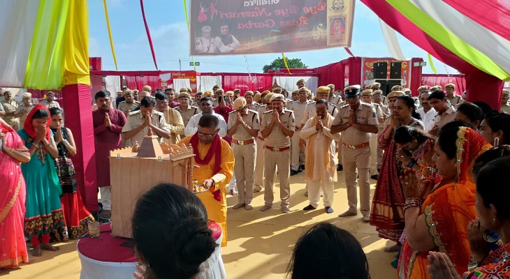 Aajkaal Daily (Desh Pardesh Ni Aajkaal)