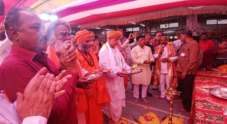 Aajkaal Daily (Desh Pardesh Ni Aajkaal)