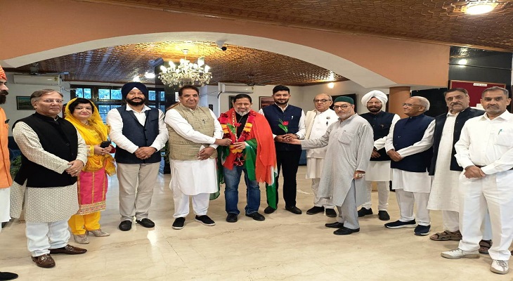 Aajkaal Daily (Desh Pardesh Ni Aajkaal)