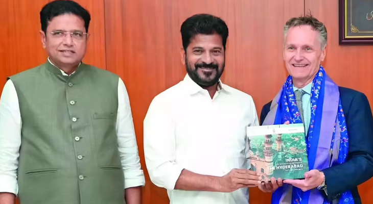 Aajkaal Daily (Desh Pardesh Ni Aajkaal)