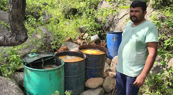 Aajkaal Daily (Desh Pardesh Ni Aajkaal)