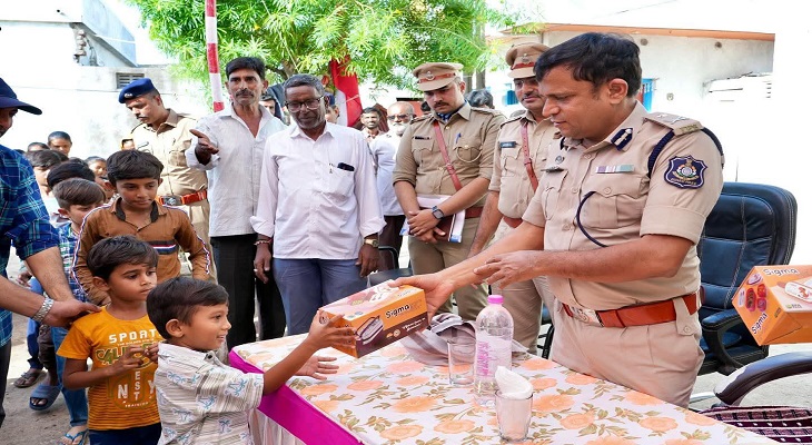 Aajkaal Daily (Desh Pardesh Ni Aajkaal)