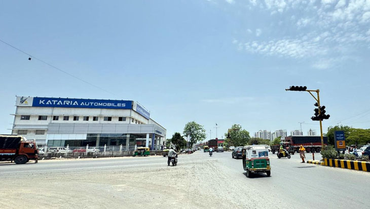 Aajkaal Daily (Desh Pardesh Ni Aajkaal)