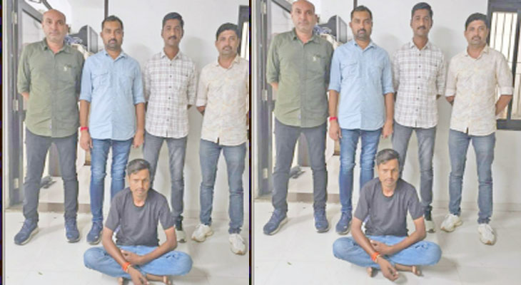 Aajkaal Daily (Desh Pardesh Ni Aajkaal)