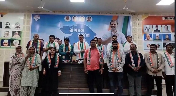 Aajkaal Daily (Desh Pardesh Ni Aajkaal)