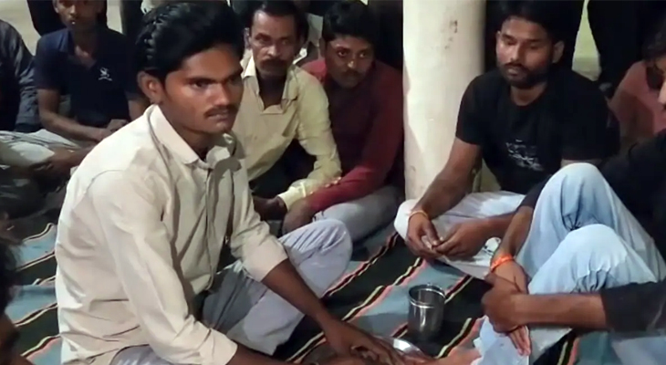 Aajkaal Daily (Desh Pardesh Ni Aajkaal)