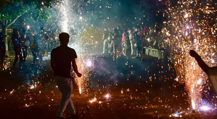 Aajkaal Daily (Desh Pardesh Ni Aajkaal)