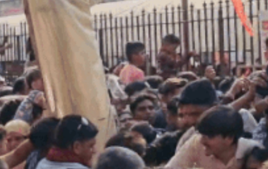 Aajkaal Daily (Desh Pardesh Ni Aajkaal)