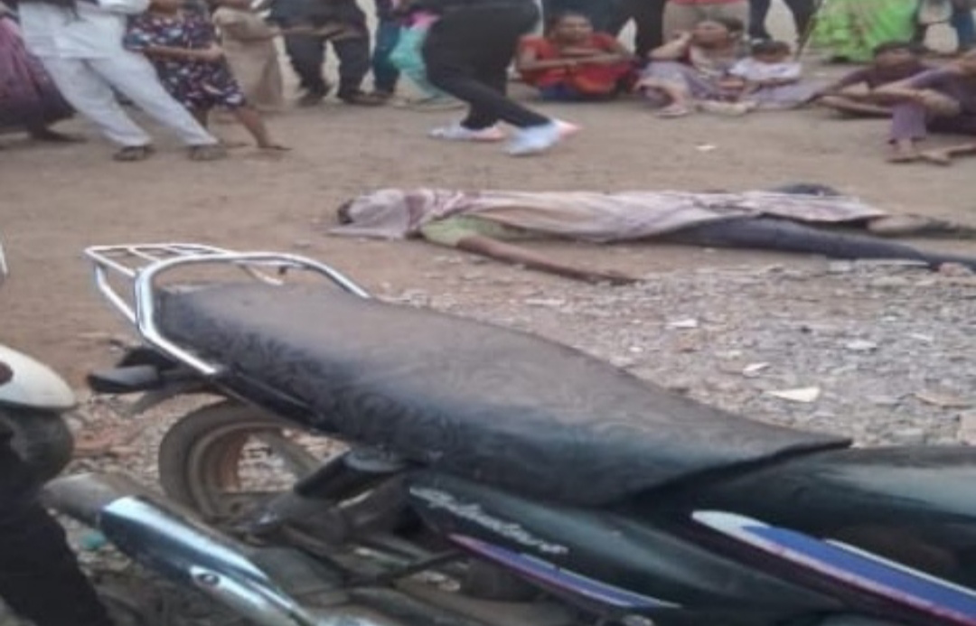 Aajkaal Daily (Desh Pardesh Ni Aajkaal)