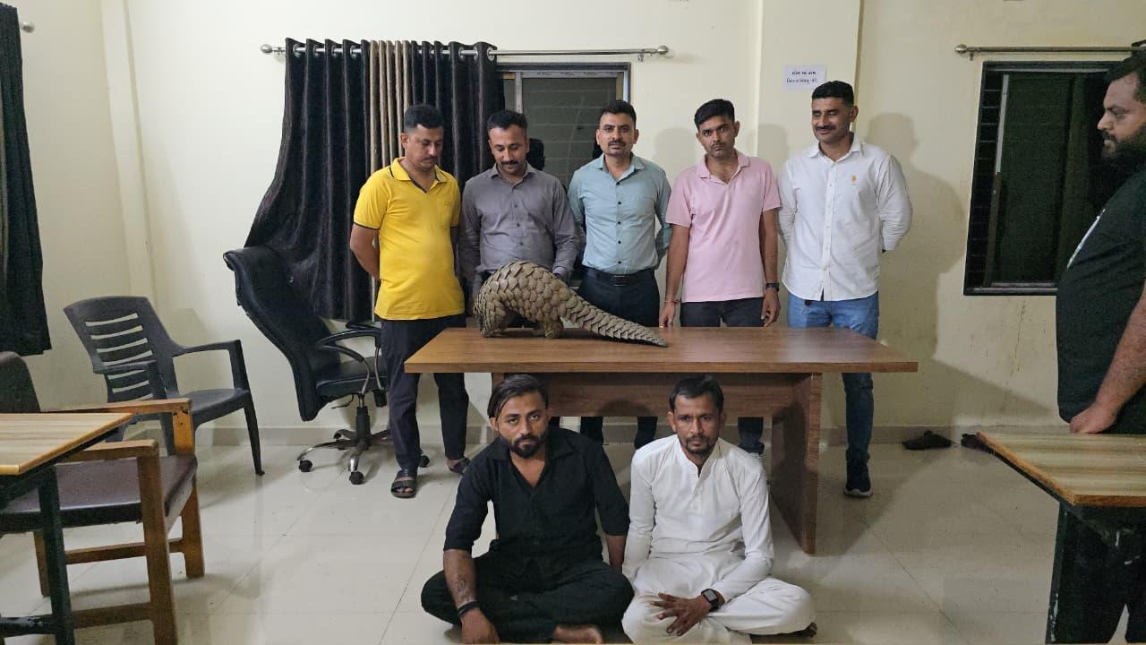 Aajkaal Daily (Desh Pardesh Ni Aajkaal)