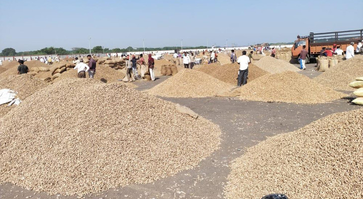 Aajkaal Daily (Desh Pardesh Ni Aajkaal)