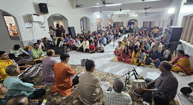 Aajkaal Daily (Desh Pardesh Ni Aajkaal)