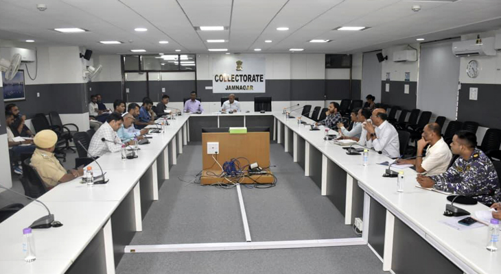 Aajkaal Daily (Desh Pardesh Ni Aajkaal)