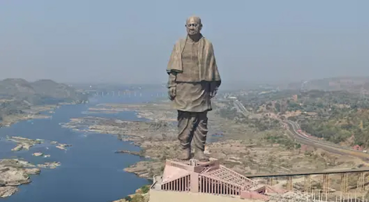 Aajkaal Daily (Desh Pardesh Ni Aajkaal)