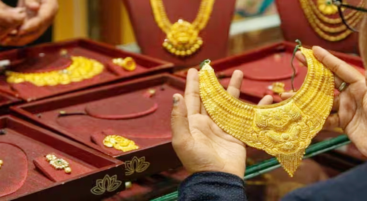 Aajkaal Daily (Desh Pardesh Ni Aajkaal)