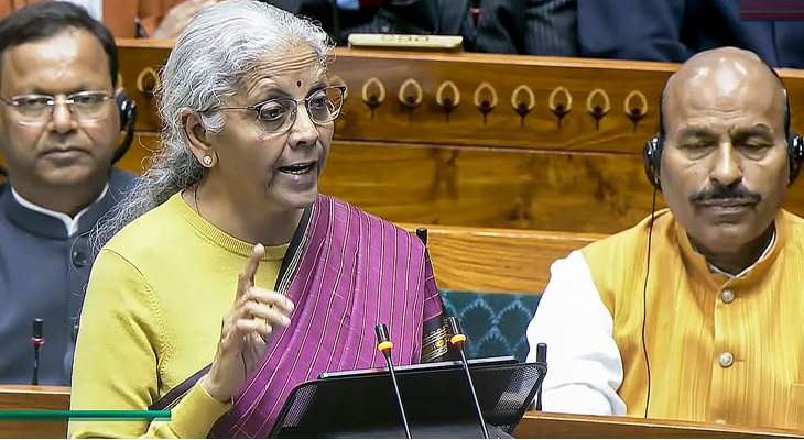 Aajkaal Daily (Desh Pardesh Ni Aajkaal)