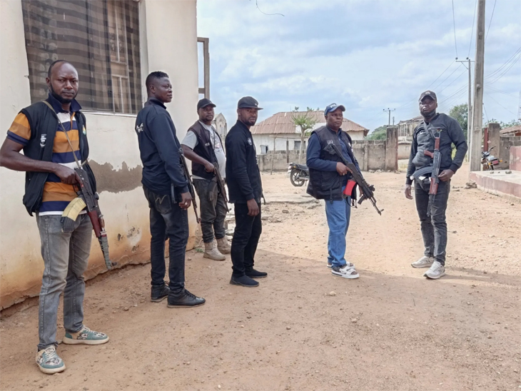 Aajkaal Daily (Desh Pardesh Ni Aajkaal)