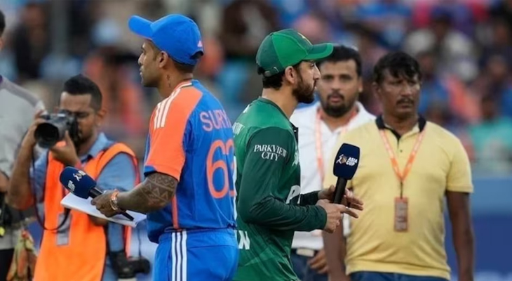 Aajkaal Daily (Desh Pardesh Ni Aajkaal)