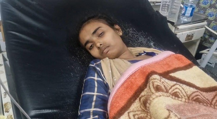 Aajkaal Daily (Desh Pardesh Ni Aajkaal)