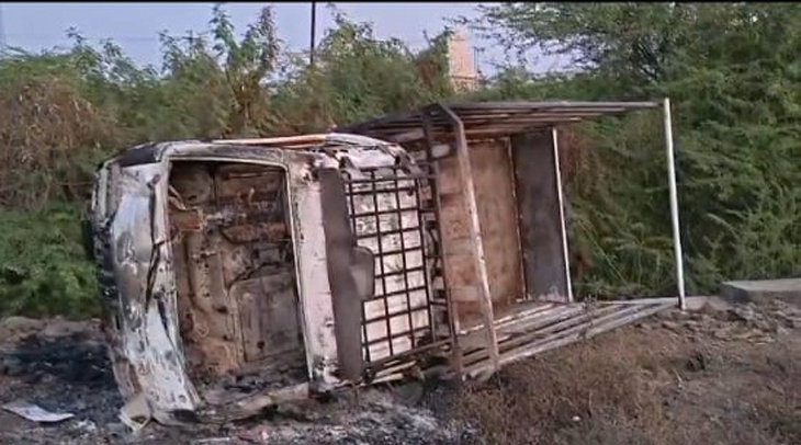 Aajkaal Daily (Desh Pardesh Ni Aajkaal)