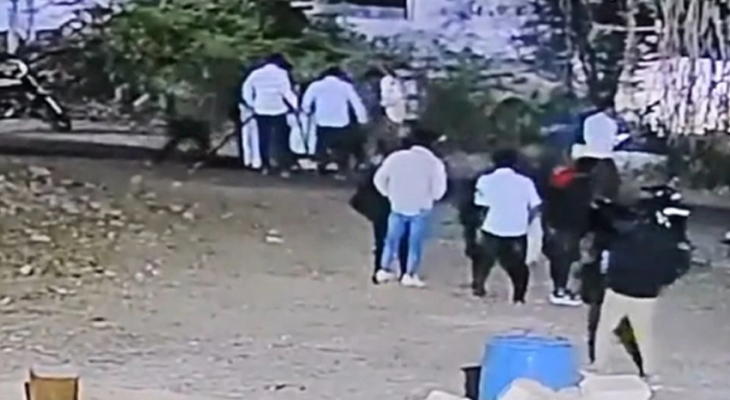 Aajkaal Daily (Desh Pardesh Ni Aajkaal)