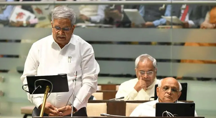 Aajkaal Daily (Desh Pardesh Ni Aajkaal)