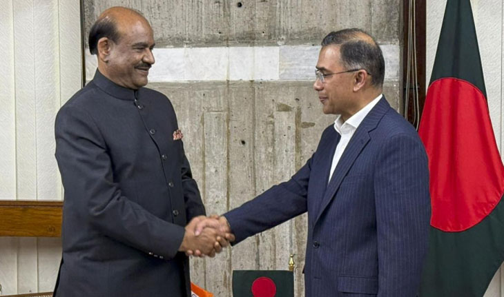 Aajkaal Daily (Desh Pardesh Ni Aajkaal)