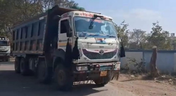 Aajkaal Daily (Desh Pardesh Ni Aajkaal)