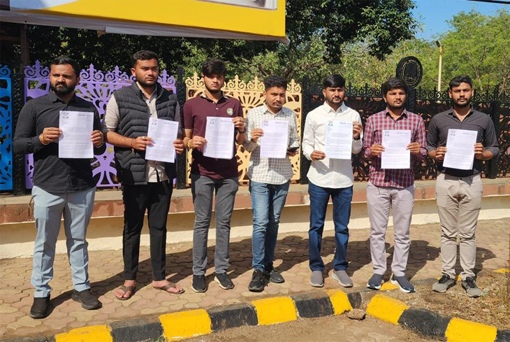 Aajkaal Daily (Desh Pardesh Ni Aajkaal)