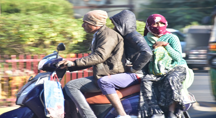 Aajkaal Daily (Desh Pardesh Ni Aajkaal)